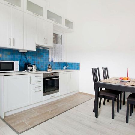 Apartment Andrassy Будапеща Екстериор снимка