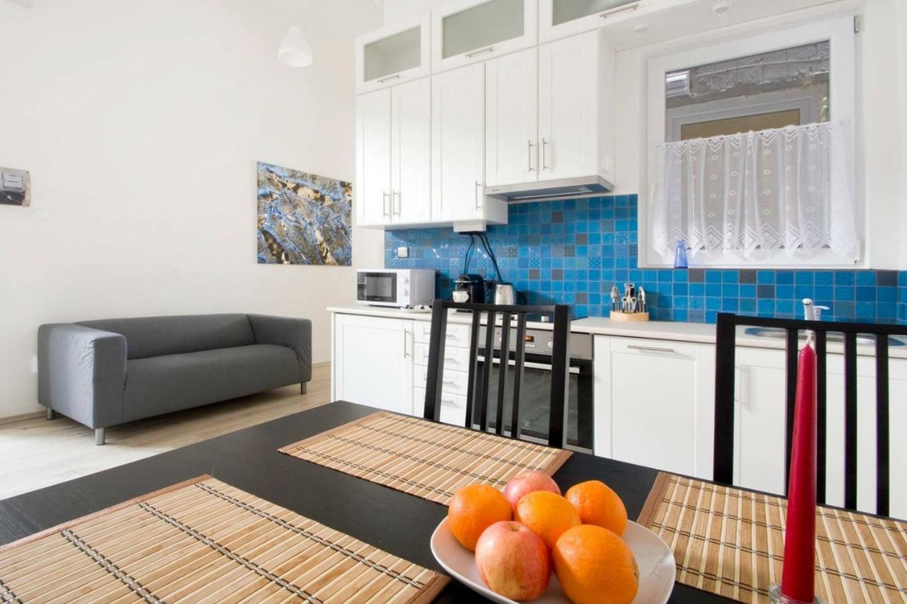 Apartment Andrassy Будапеща Екстериор снимка